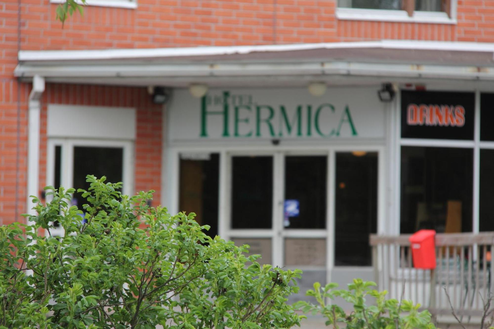 Hotel Hermica タンペレ エクステリア 写真