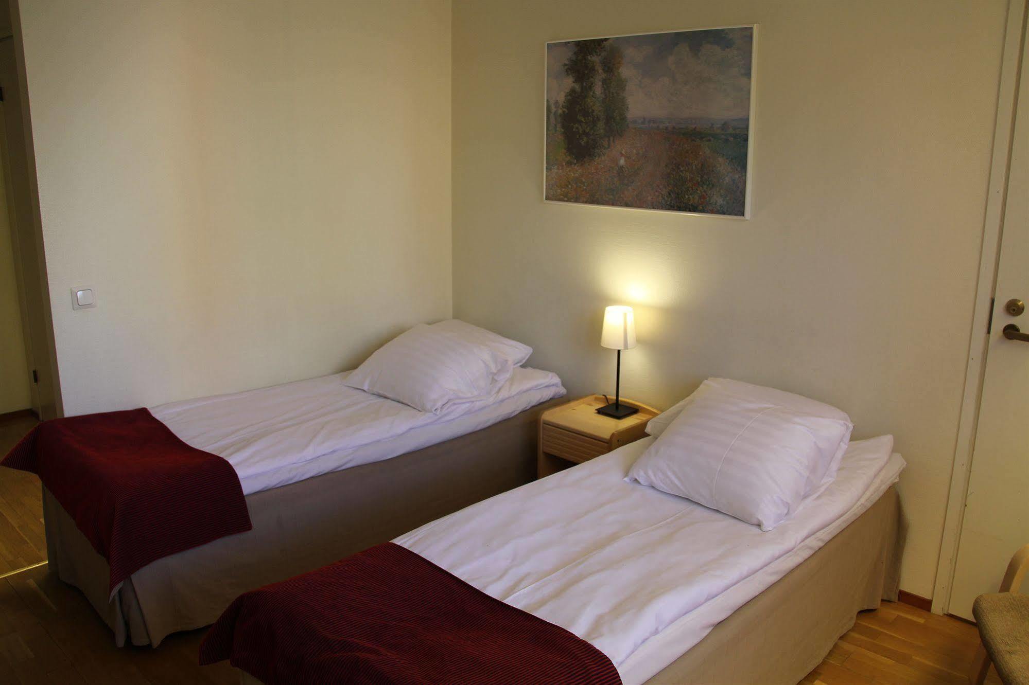 Hotel Hermica タンペレ エクステリア 写真